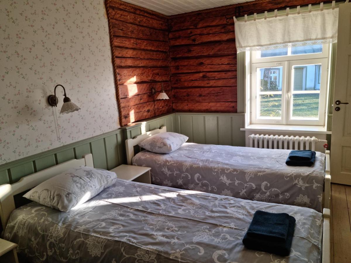 Vanatoa Taluhotell Koguva Bagian luar foto
